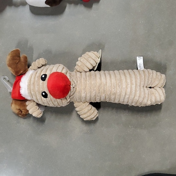 3 L-XL Plush Toys and 1 Kong Wubba - Picture 3 of 5